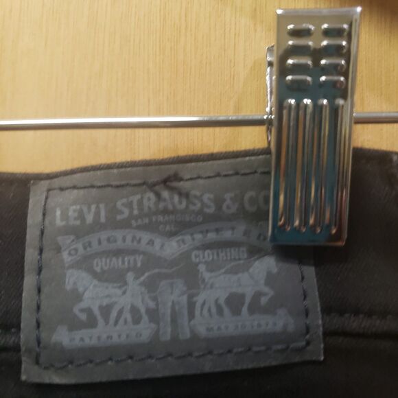 Levi's Womens Black 311 Shaping Skinny Jeans Sz 29 HHH EXCELLENT CONDITION! - Picture 3 of 5